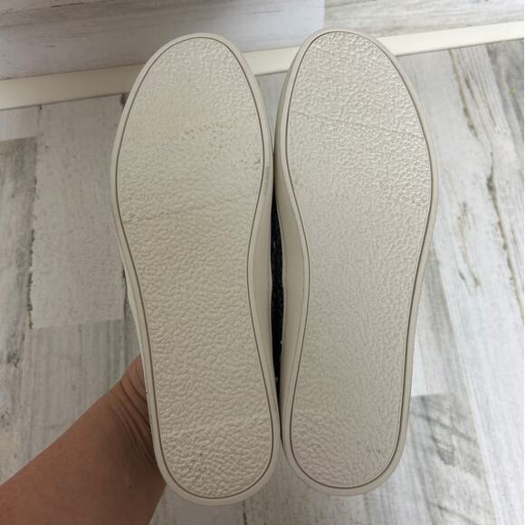 Old Navy womens size 7 gray leopard print canvas slip on shoe sneaker new light - Picture 6 of 7